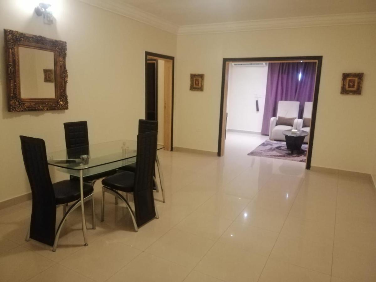 Nawarah Al Takhassusi Aparthotel Riad Exterior foto